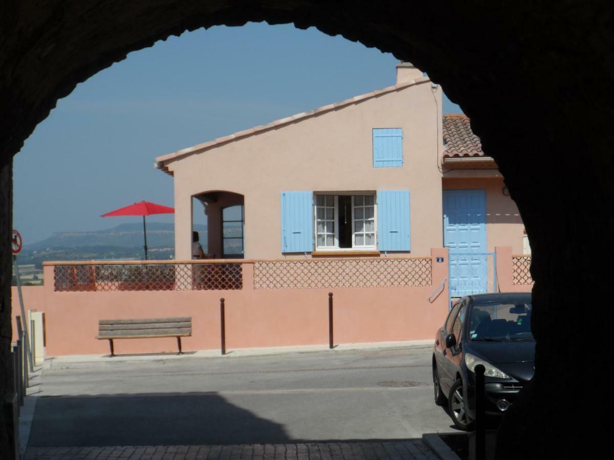 Place Du Chateau Pourrieres エクステリア 写真